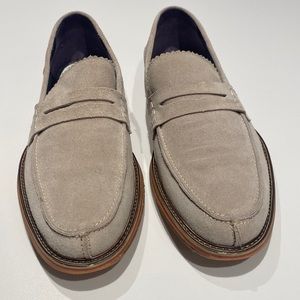 Vintage Foundry Co. Suede Loafer in Taupe Mens Size 9.5